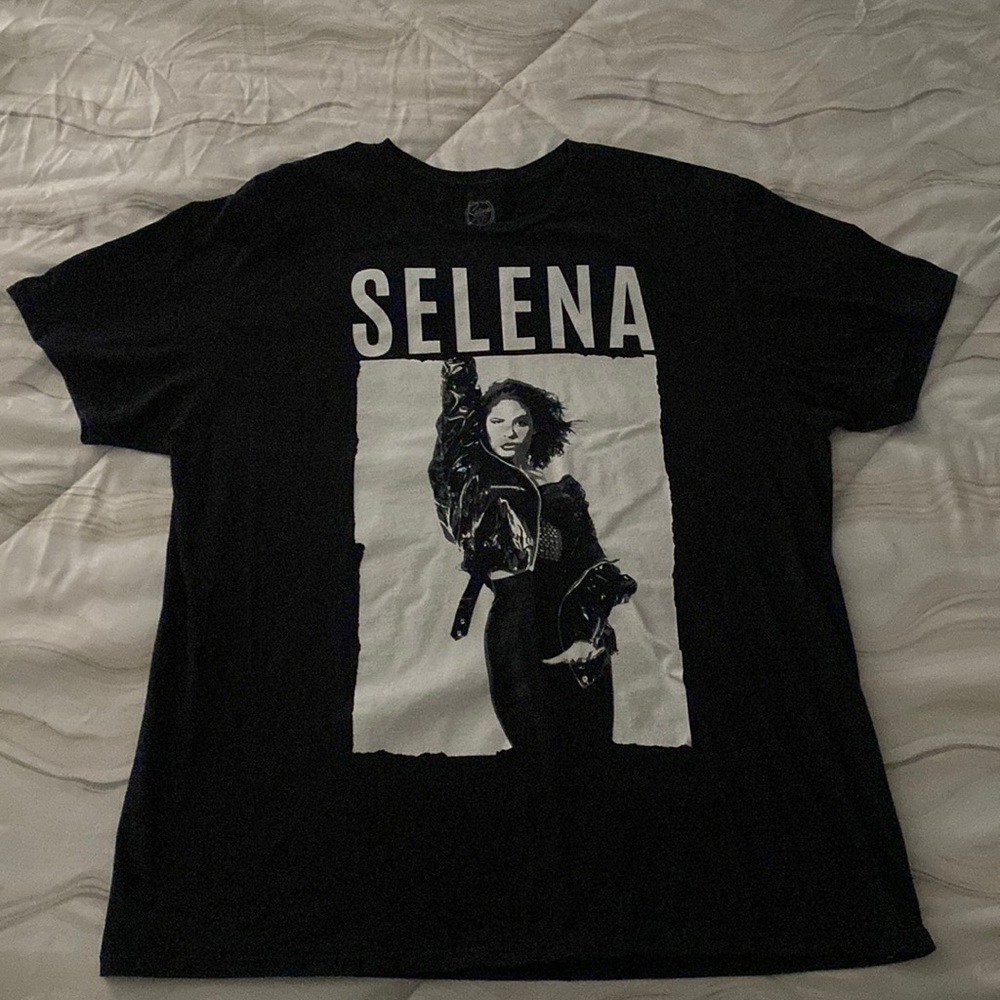 Selena T-shirt
